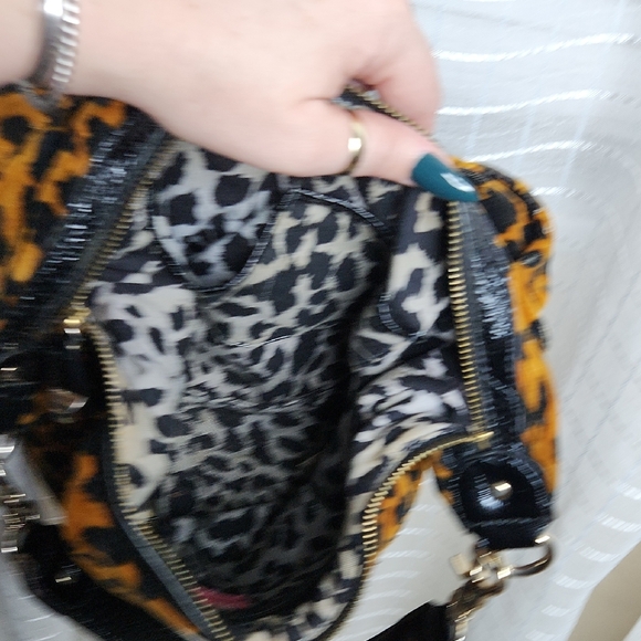 Vintage Betsey Johnson Velvet Leopard Print Purse W/ Bow, Studs - Picture 10 of 11